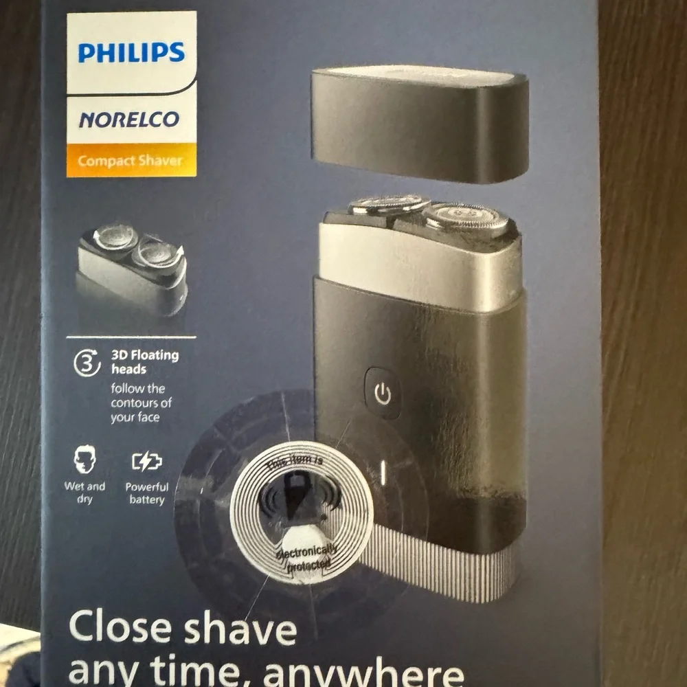 Philips Norelco Compact Electric Shaver - Black & Silver